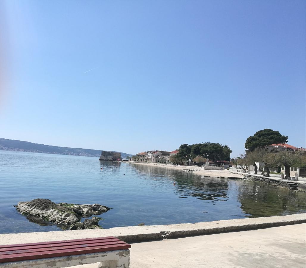 Apartment Drmic Kaštela Екстериор снимка